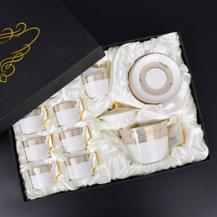 Royal Artistic Pattern Tea Set-15 Pcs
