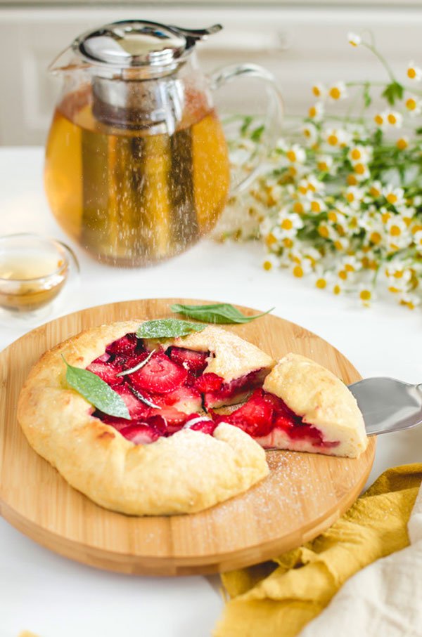 Wilmax Natural Bamboo Rotating Turntable 14 x 1.75 Inch WL-771081-A