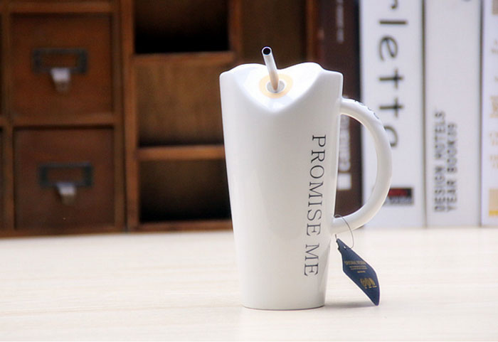 Ceramic Coffee Mug With Straw 480 Ml
