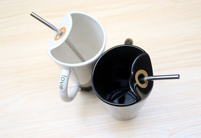Ceramic Coffee Mug With Straw 480 Ml