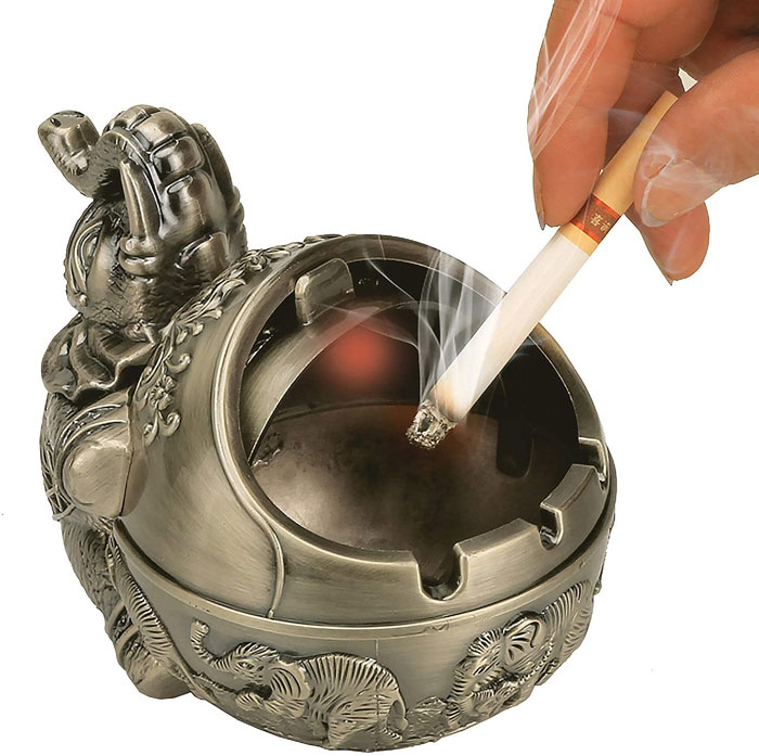 Antique Metal Elephant Ashtray Creative Living Room Windproof Cigarette Smoking Holder Office Home Decor