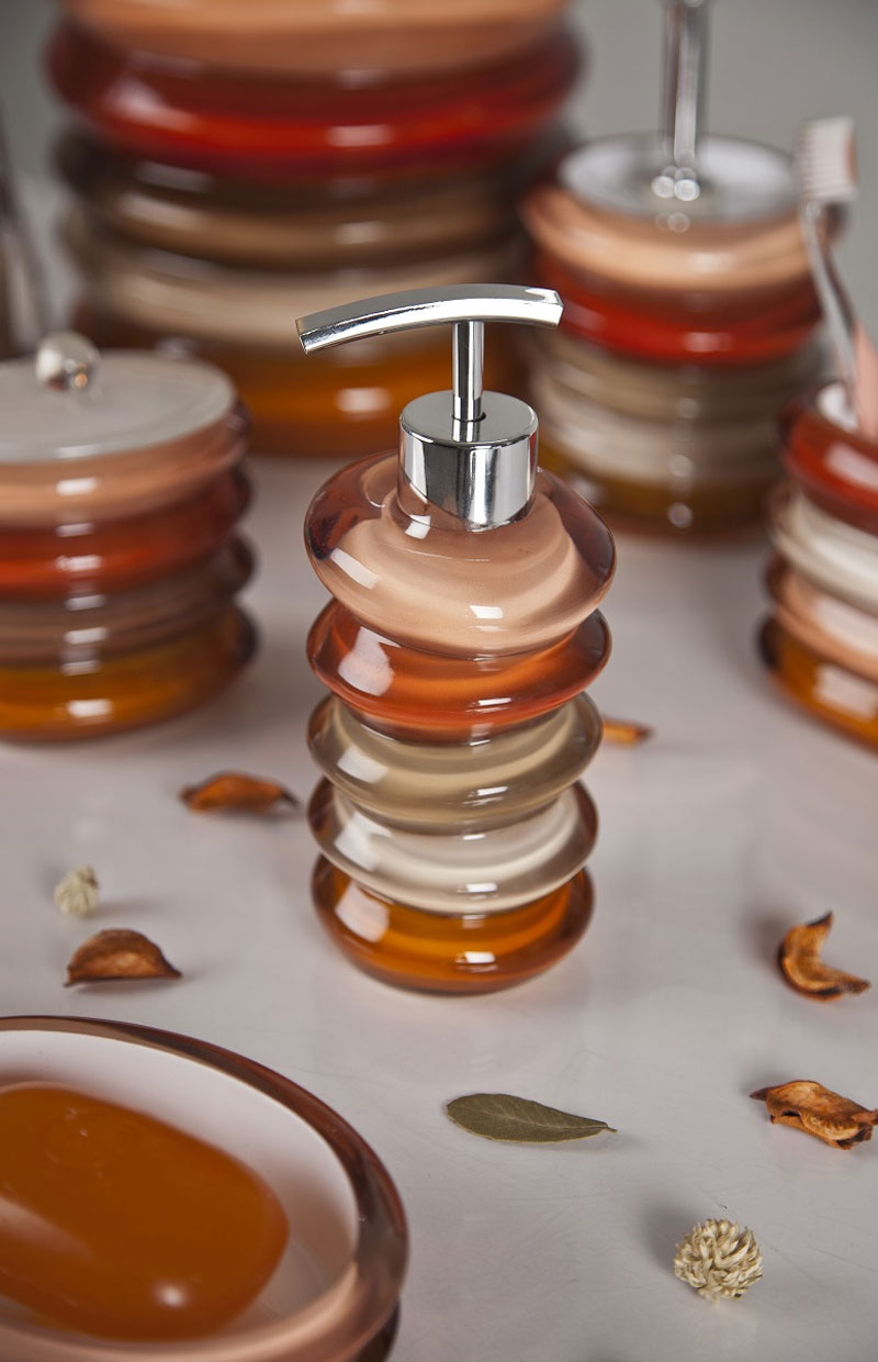 Primanova Bathroom Set Of 5 D-1902 Break-Resistant Resin Material 8 Primanova Bathroom Set Of 5 D-1902 Break-Resistant Resin Material