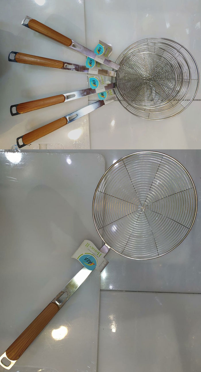 Pure Stainless Steel Frying Strainer With Wooden Handle - 14Cm