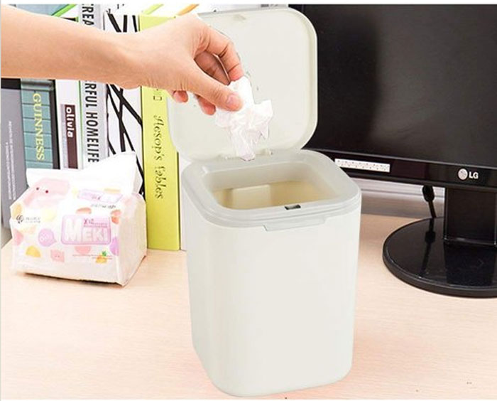 Tiny Countertop Trash Can Mini Desktop Garbage Dustbin