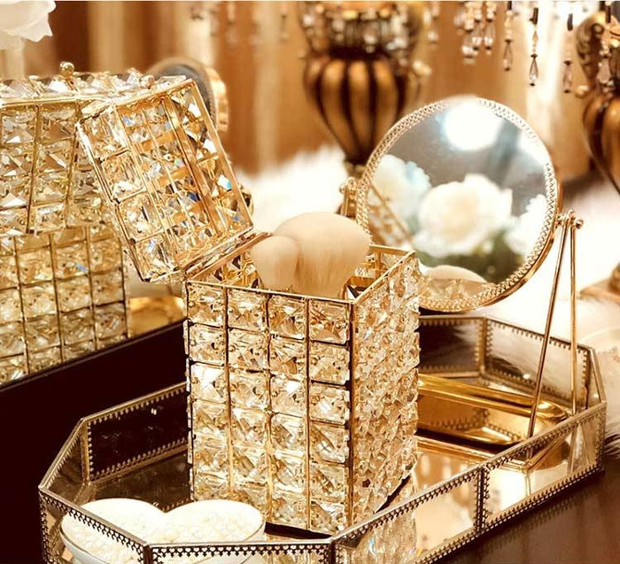 European Luxury Golden Crystal Dressing Table Makeup Brush Organizer Pen Holder With Lid Eyebrow Pencil Square Storage Box Holder 5 European Luxury Golden Crystal Dressing Table Makeup Brush Organizer Pen Holder With Lid Eyebrow Pencil Square Storage Box Holder