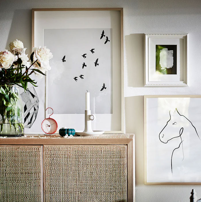 Ikea Sniffa Clock Red