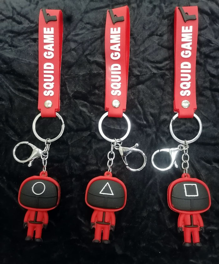 Magic Select Squid Game Keychain (Square Circle Triangle) 1-Pc