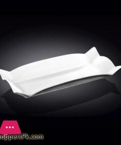 A Fine Porcelain Platter 125 X 6 32 X 15 Cm WL 992583A