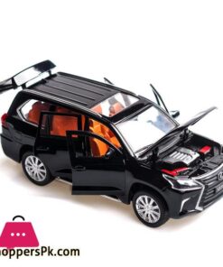 132 lexus LX570 alloy pull back car model diecast metal toy vehicles with sound light 6 open doors for kids giftDiecasts Toy Vehicles