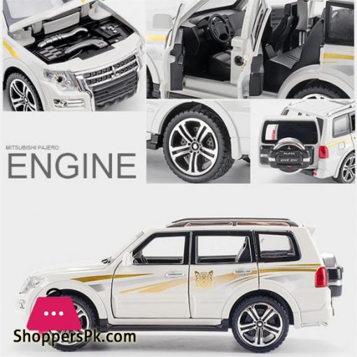 132 Mitsubishi PAJERO SUV Alloy Car Model Diecasts Metal Toy Vehicles Car Model Collection Simulation Sound Light Kids Toy GiftDiecasts Toy Vehicles