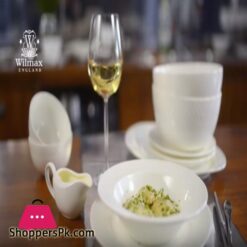 A Fine Porcelain Sauce Boat 3 Oz 100 Ml Wl 996014A