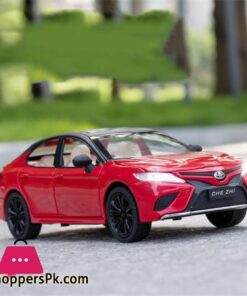 New 124 Toy Car Toyota Camry Metal Alloy Diecast Car Model Miniature Scale Model Sound And Light Model Car Toys For Childrendiecasts Toy Vehicles