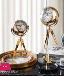 European Style Silent Retro Golden Desk Clock Living Room Decoration Creative Bedroom Light Luxury Metal Desk Clock DecorationDesk Table Clocks