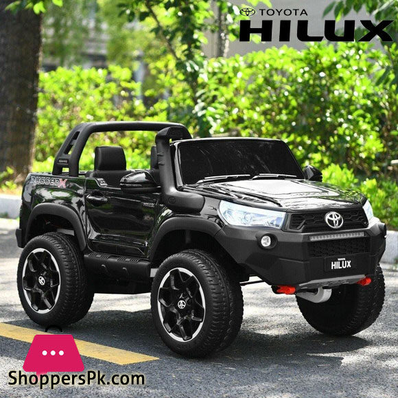 Licensed Toyota Hilux Ride On Truck Car 2-Seater 4Wd With Remote Control Black
