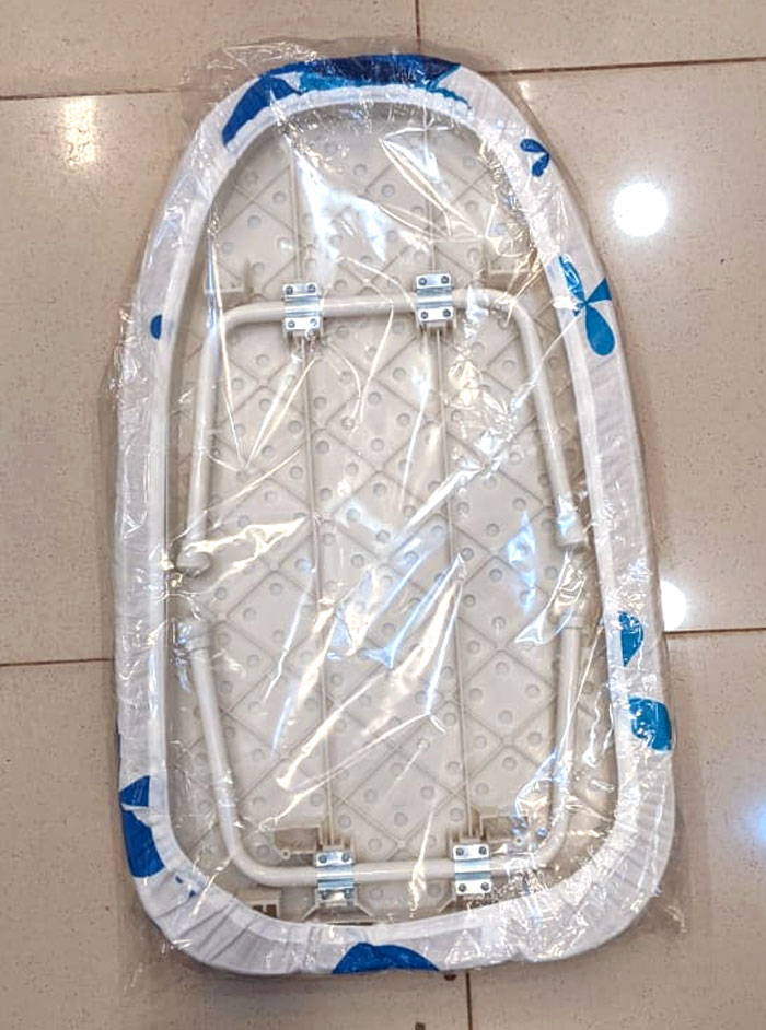 Mini Ironing Board Portable Iron Stand Easy For Iron Random Design