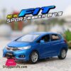 1:32 Scale Diecast Toy Car Model Honda Fit Jazz Suv Pull Back Door Openable Sound &Amp; Light Educational Collection Gift For Kid