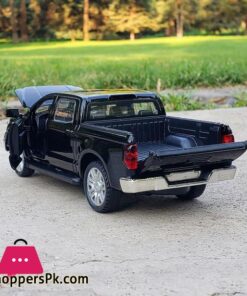 1:32 Toyota Tundra Pickup Truck, Diecast Metal Model Car Toy With Sound Light, Kids Gift Collection 25 1:32 Toyota Tundra Pickup Truck, Diecast Metal Model Car Toy With Sound Light, Kids Gift Collection - Image 6