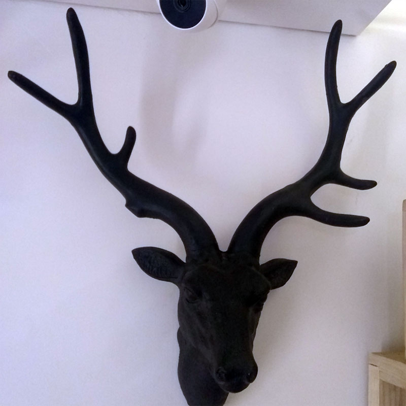 Deer Head Sculpture Murals Home Wall Hanging Animal Statue Decoration Resin Handmade European Village Ornament Artwork Craft