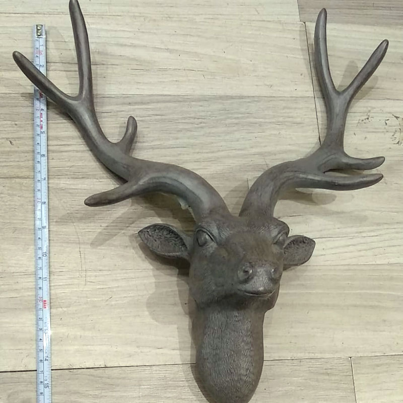 Deer Head Sculpture Murals Home Wall Hanging Animal Statue Decoration Resin Handmade European Village Ornament Artwork Craft