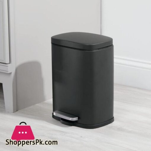mDesign Pedal Bin 5 L Stainless Steel Metal Waste Bin with Pedal Lid and Plastic Insert Small Household Rubbish Bin for Bathroom and Kitchen or as Office Bin etc Black
