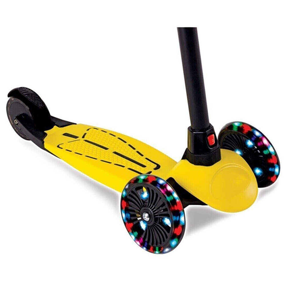 Cool Wheels Dragon 3 Wheel Kick Scooter With Light - Yellow - Fr59472