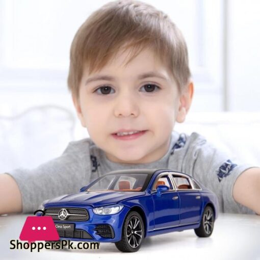 BDTCTK 124 Benz E300 Model CarZinc Alloy Pull Back Toy Diecast Toy Cars with Sound and Light for Kids Boy Girl GiftBlue