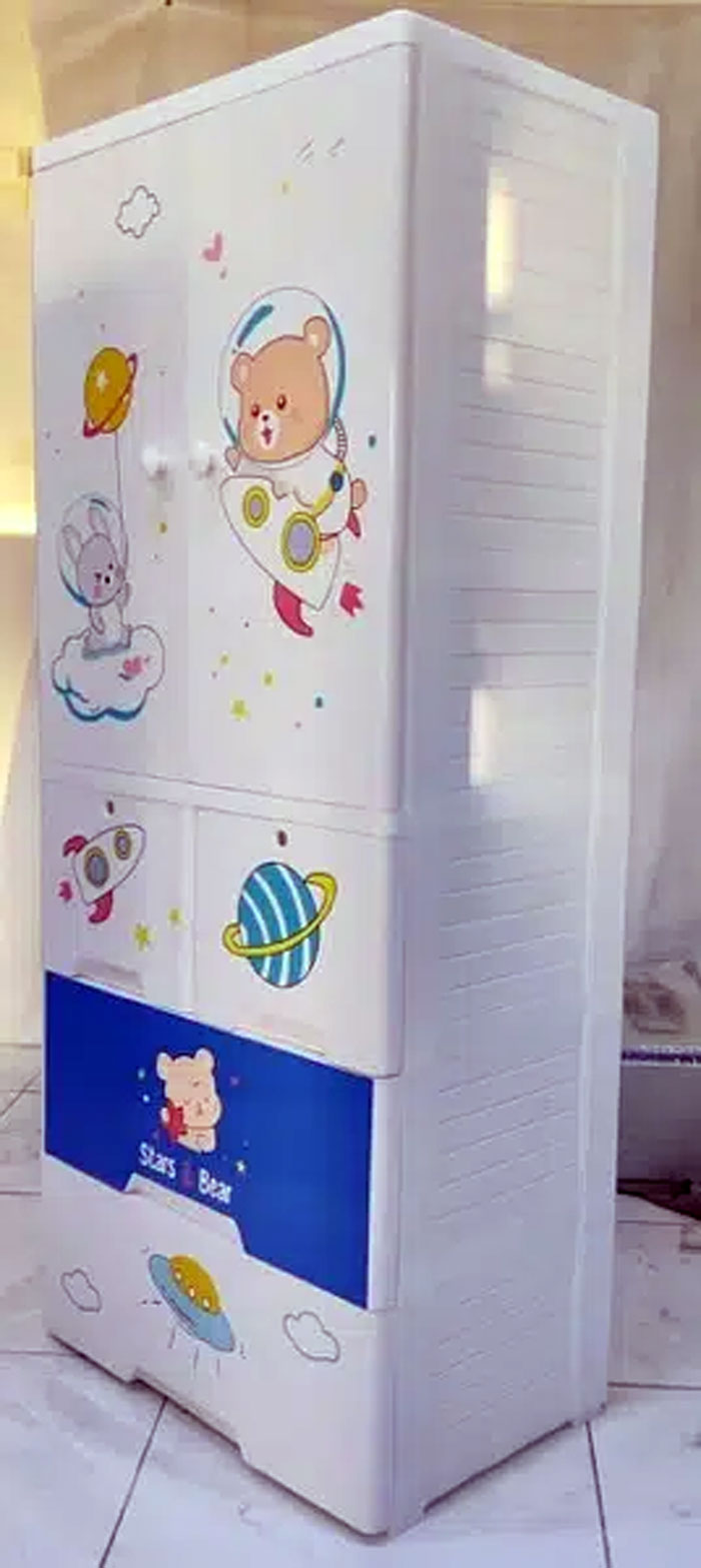 Phoenix Star &Amp; Bear Wardrobe Hanging With 4 Drawer