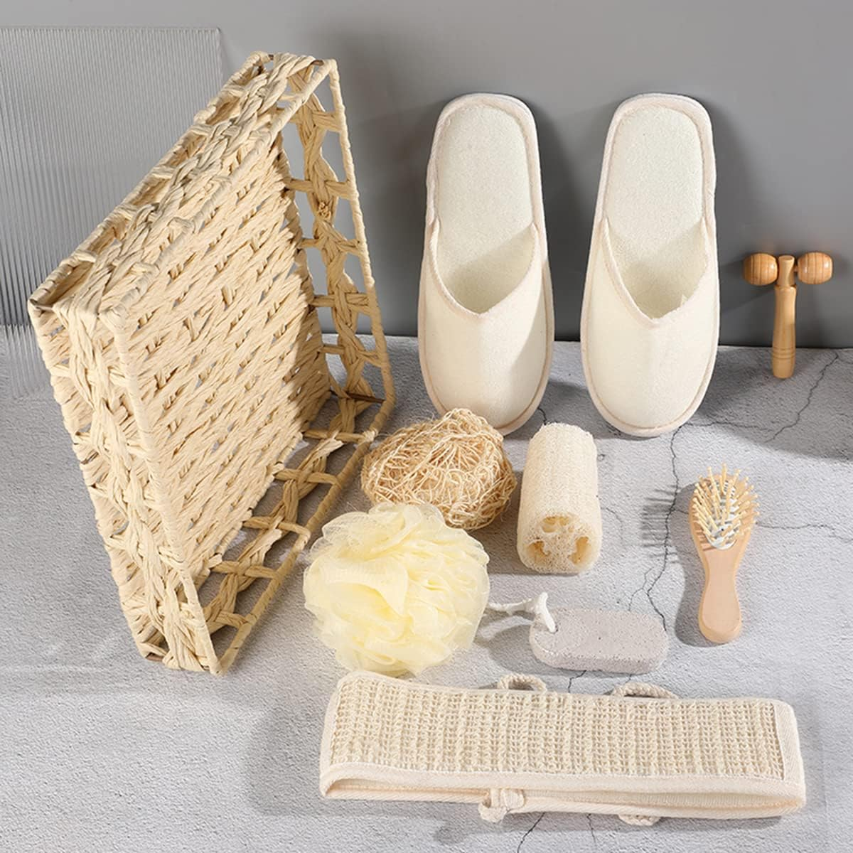 9-Piece Bath Set Shower And Bath Brush Scrubbers Exfoliating Face Brush Massager Bath-Sponges Fat Massager Foot Scrub Stone Comb Slippers Gift Set