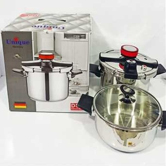 Twin 7 and 5 liter pressure cookers, engraved German unique, original and guaranteed quality 22CM