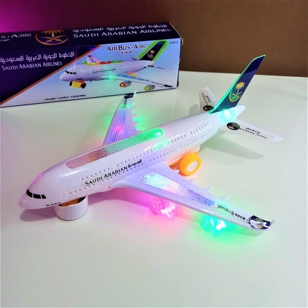 747 Saudi Arabia Airlines Airplane Battery Operated Toy Light Sound Ch-132Sd
