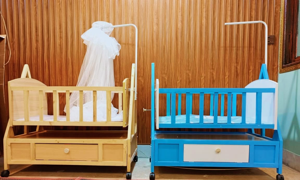 Baby Wooden Cradling Swing Cot