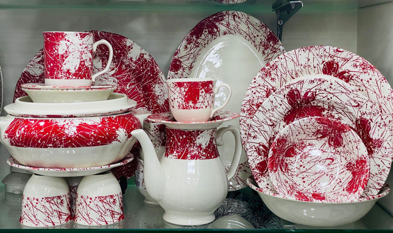 Claytan Splatters Dinner Set 47 Pcs - 6 Person