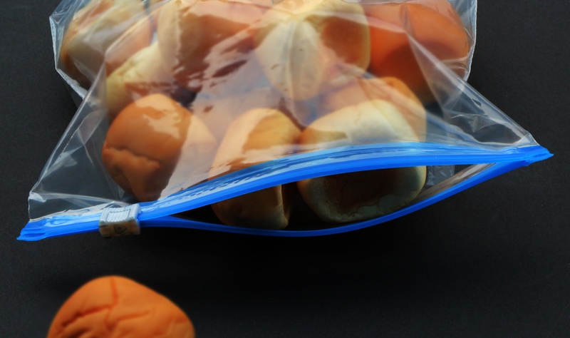 Pack Of 25 Food Storage Freezer Bags With Zip Lock Slider Airtight And Leak-Proof Plastic 7 X 9.5 Inch