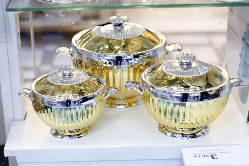 Luxury Arabic Style Golden Food Warmer Golden Set Of 3