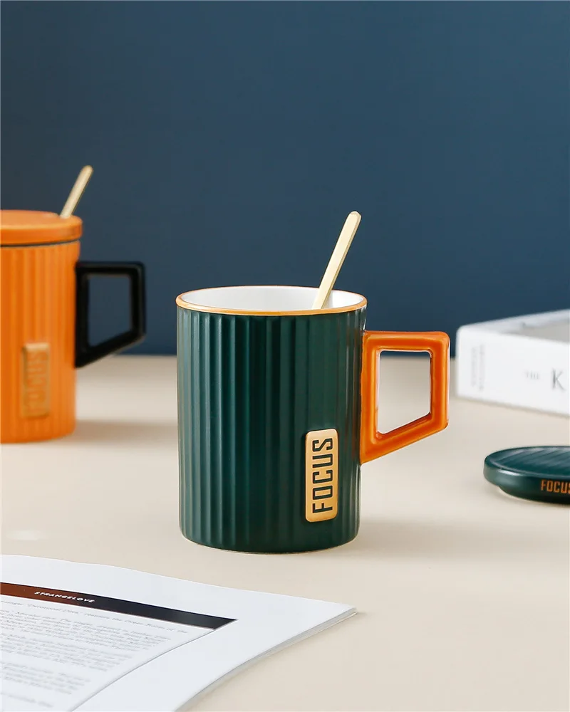 Nordic Ceramic Strip Cup With Lid Spoon Mg-205 1-Pc