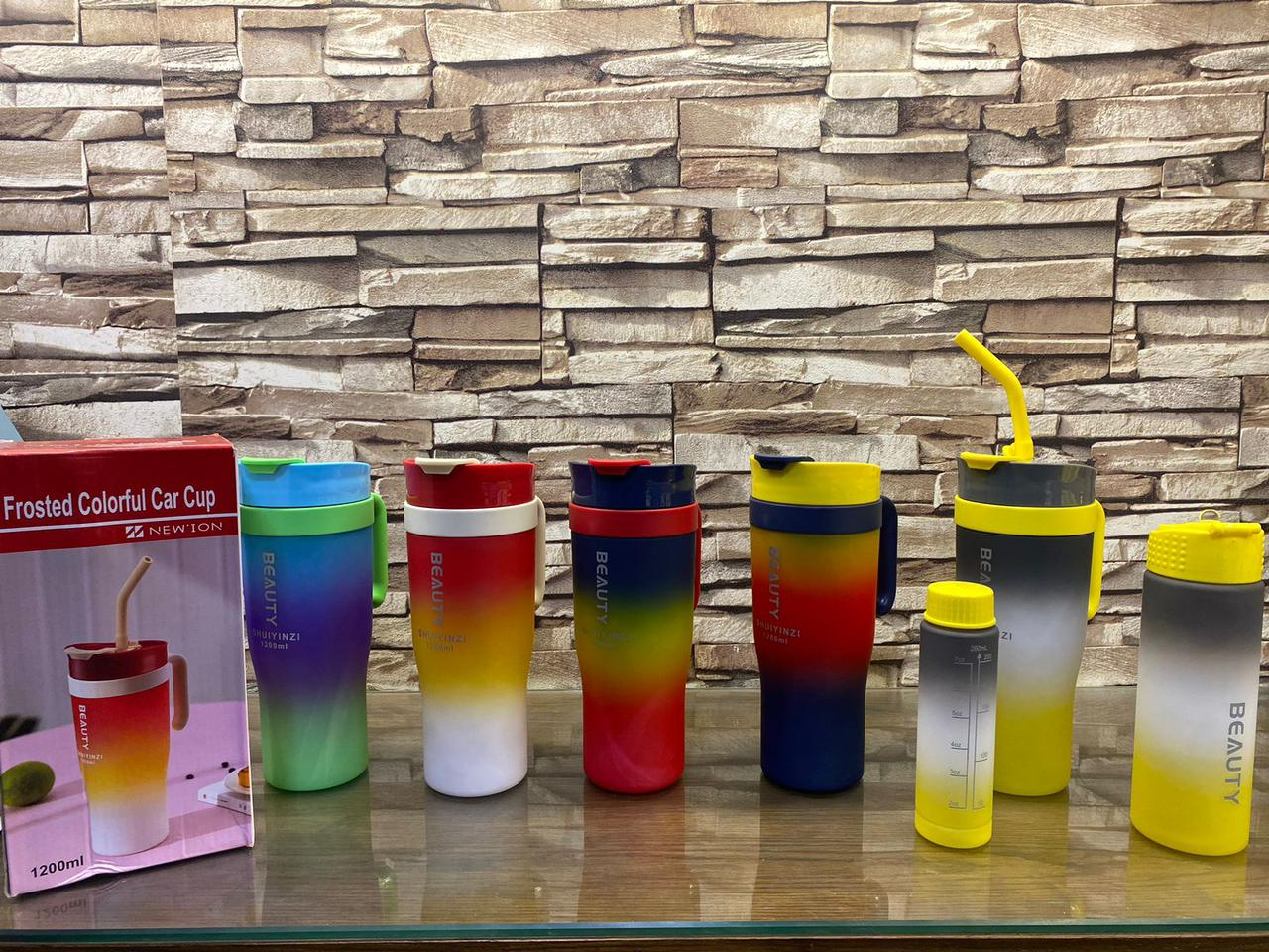 3Pcs 1200Ml+700Ml+260Ml Large Capacity Plastic Water Cups Portable Leakproof Water Cup, Gradient Color, Suitable For Outdoor Sports, Fitness, Travel 4 3Pcs 1200Ml+700Ml+260Ml Large Capacity Plastic Water Cups Portable Leakproof Water Cup, Gradient Color, Suitable For Outdoor Sports, Fitness, Travel