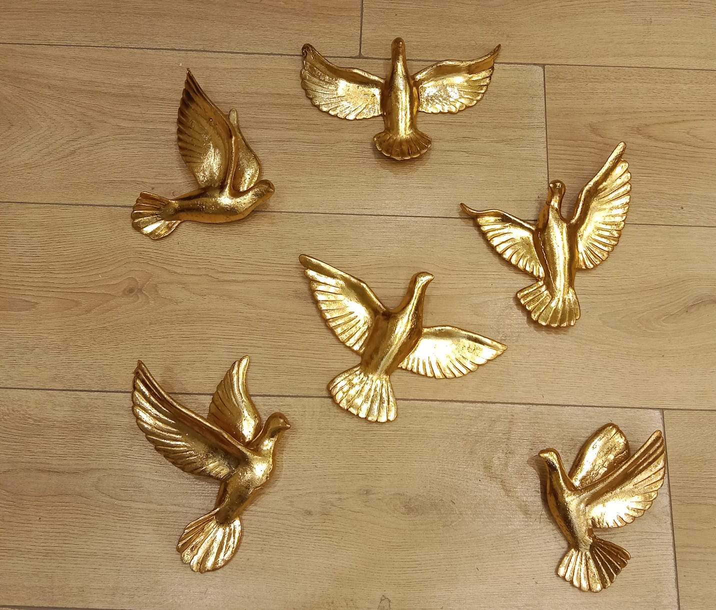 Wall Mounted Resin Birds Golden Statue Pack Of 6