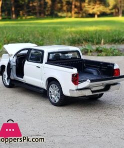 1:32 Toyota Tundra Pickup Alloy Model Car Desert Suv Off-Road Vehicle Diecast Metal Scale Toy Car Sound Light 14 132 Toyota Tundra Pickup Alloy Model Car Desert Suv Off Road Vehicle Diecast Metal Scale Toy Car Sound Light