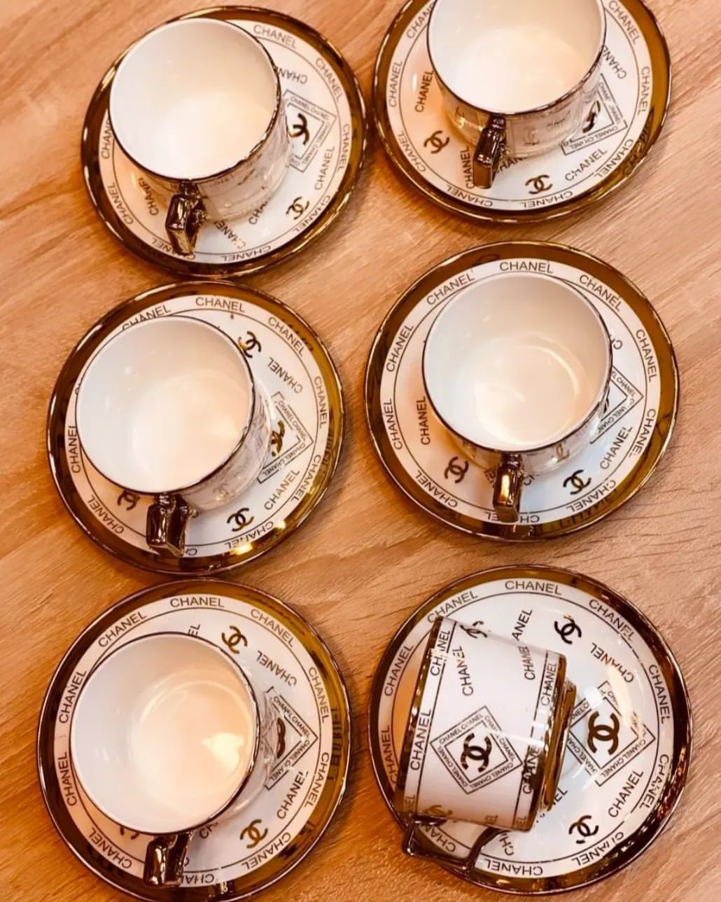 Brand Logo 6-Piece Tea Cups With Saucers Set Gold And White Ceramic