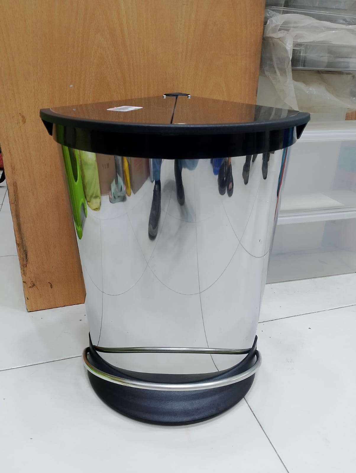 Butterfly Corner Pedal Step Bin Stainless Steel - 12 Liter