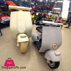 12V Large Vintage Electric Vespa Style Bike For Kids 3 Wheel Motorcycle