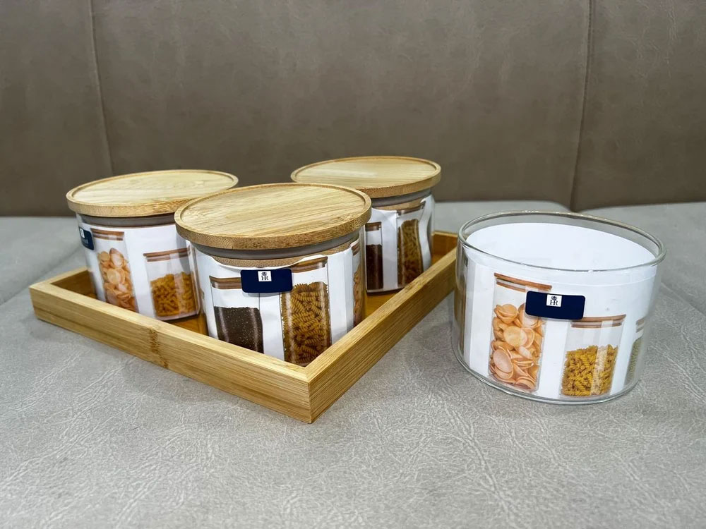 4 Pcs Round Bamboo Top Clear High Borosilicate Glass Airtight Dryfruit Jar Set With Wood Tray Serving Tray Set