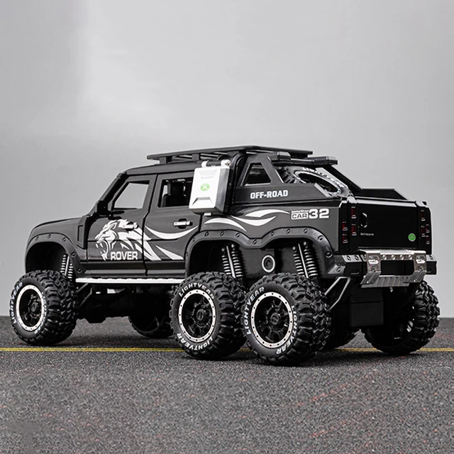 1/24 Land Rover Defender Car Model Pickup Truck 6X6 Toy Metal Body Rubber Tire Sound Light Pull Back