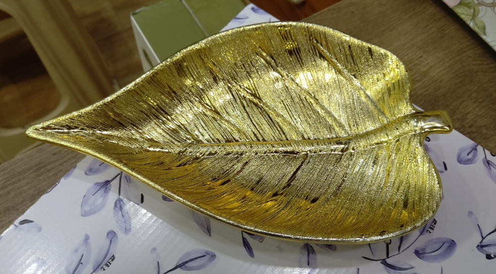 Gold Leaf Platter 10.5 X 6 Inch