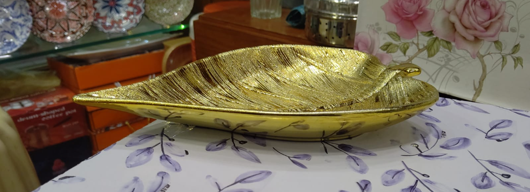 Gold Leaf Platter 10.5 X 6 Inch