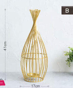 Golden Wrought Iron Geometric Candlestick Romantic Ornament Decoration Candle Light Dinner Props Medium 1-Pcs