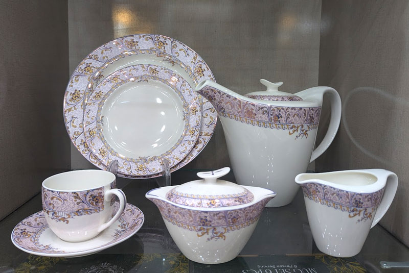 Spk Fine Bone China Tea Set 24 Pcs 6 Person