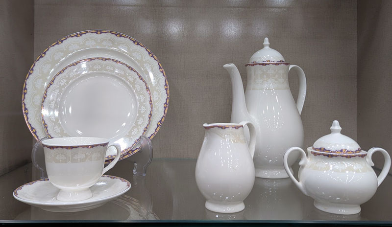 Spk Fine Bone China Tea Set 24 Pcs 6 Person