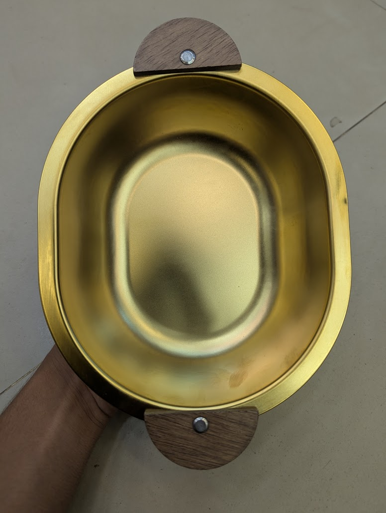 Golden Greavy Bowl With Wooden Handle
