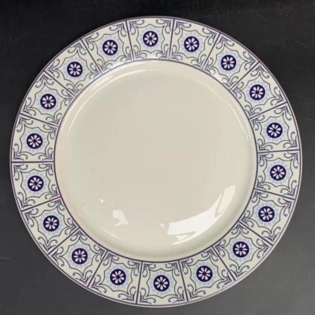 Heirloom Vintage Bone China 18 Pieces Plate Set